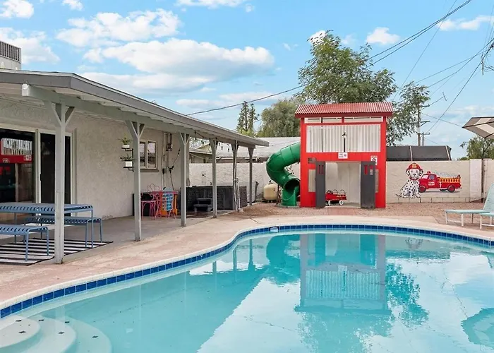 Family Escape With Pool And Fire-station Playhouse Ferienhaus Tempe